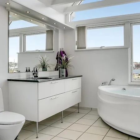 Ninne - 50m From The Sea By Interhome Assens