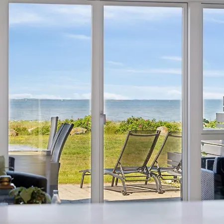 Leilighet Ninne - 50m From The Sea By Interhome