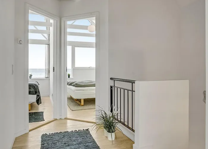 Ninne - 50m From The Sea By Interhome